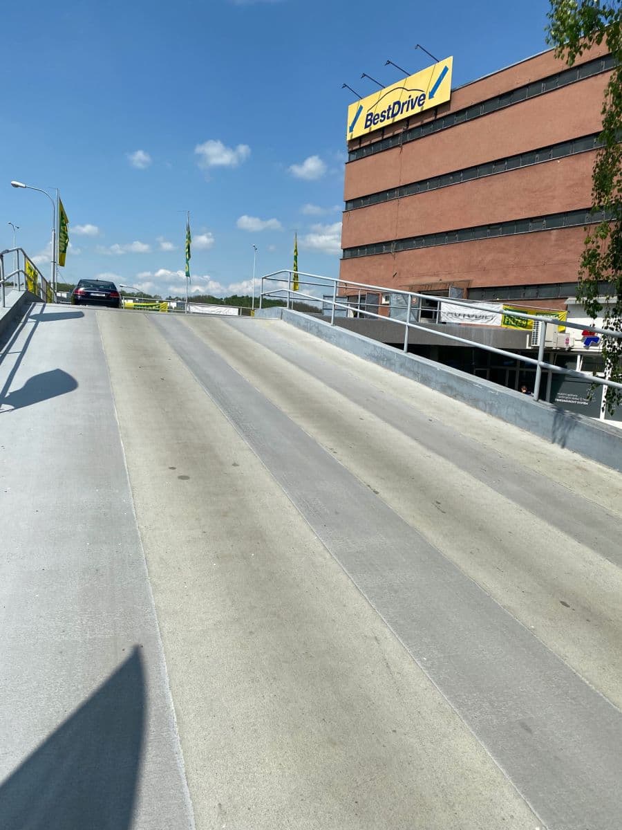 garage to rent, 26 m², Brno, Jihomoravský Region garage to rent, 26 m², Brno, Jihomoravský Region