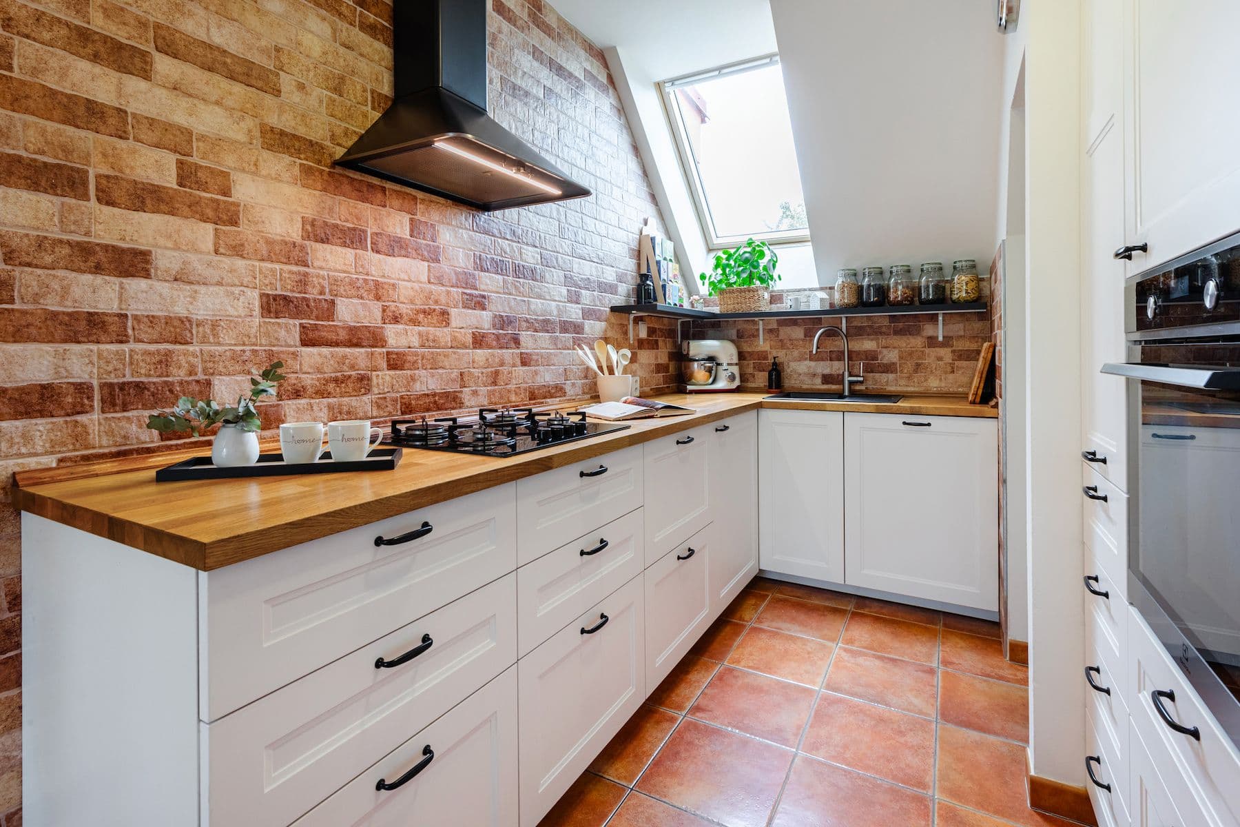 2 bedroom with open-plan kitchen flat for sale, 82 m², Křivoklátská, Prague, Prague 2 bedroom with open-plan kitchen flat for sale, 82 m², Křivoklátská, Prague, Prague