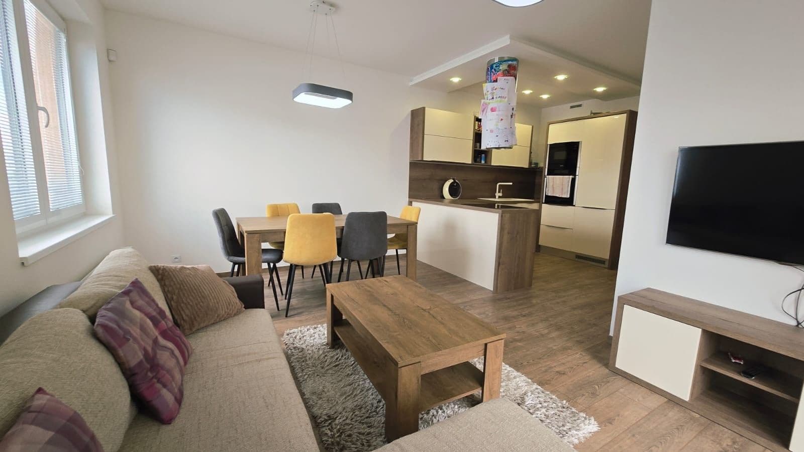 2 bedroom with open-plan kitchen flat to rent, 69 m², Do Zahrádek Ⅰ, Prague, Prague 2 bedroom with open-plan kitchen flat to rent, 69 m², Do Zahrádek Ⅰ, Prague, Prague