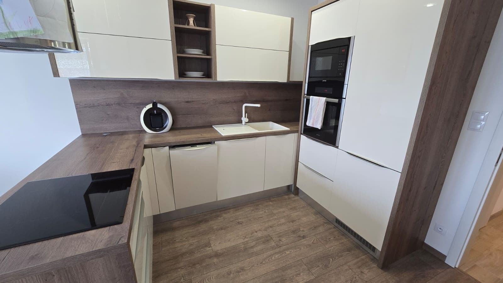 2 bedroom with open-plan kitchen flat to rent, 69 m², Do Zahrádek Ⅰ, Prague, Prague 2 bedroom with open-plan kitchen flat to rent, 69 m², Do Zahrádek Ⅰ, Prague, Prague