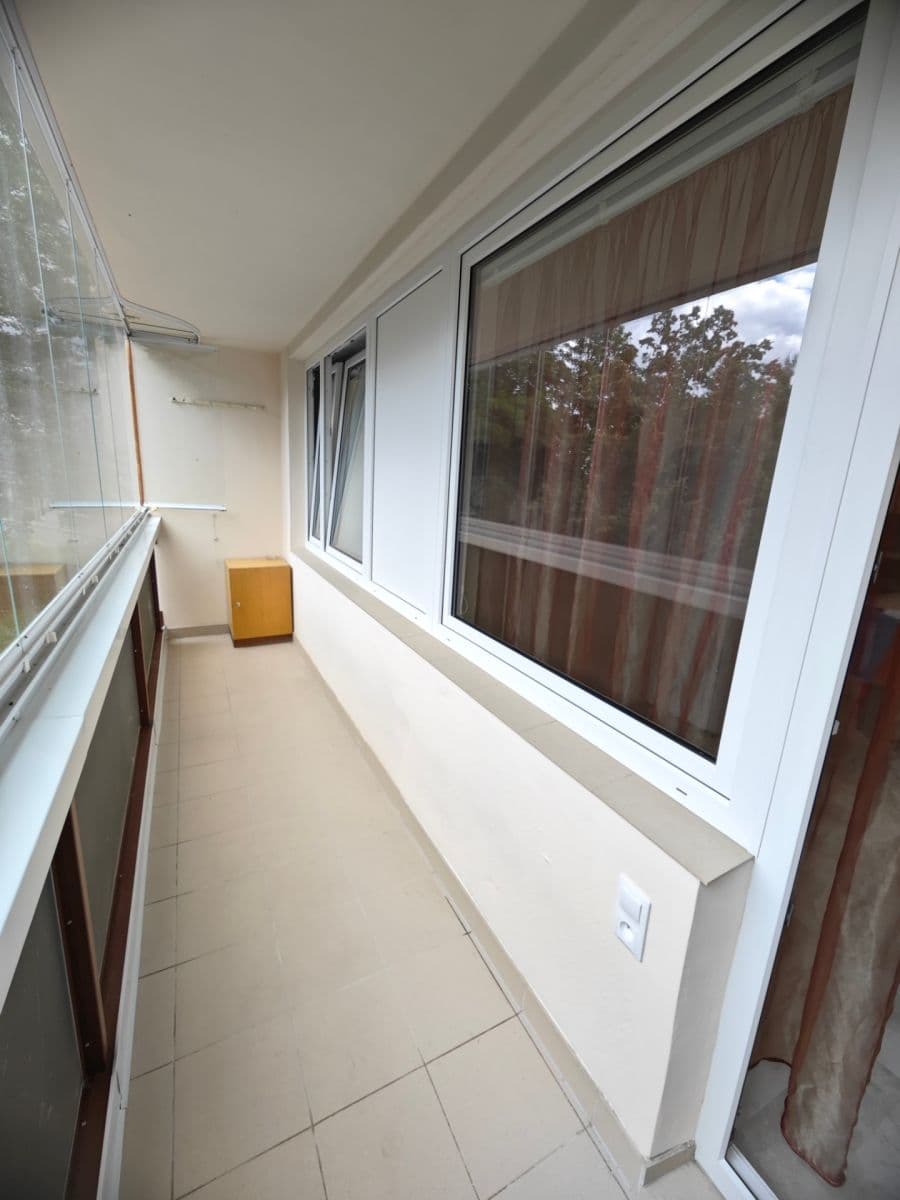 3 bedroom flat to rent, 68 m², Třeboradická, Prague, Prague 3 bedroom flat to rent, 68 m², Třeboradická, Prague, Prague