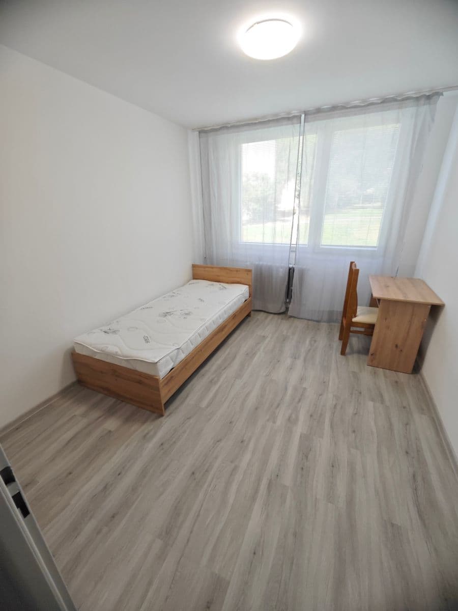 3 bedroom flat to rent, 68 m², Třeboradická, Prague, Prague 3 bedroom flat to rent, 68 m², Třeboradická, Prague, Prague