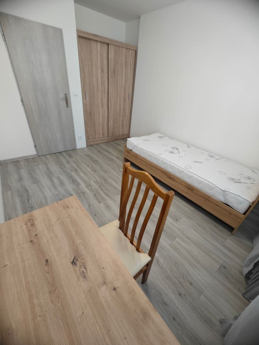 3 bedroom flat to rent, 68 m², Třeboradická, Prague, Prague 3 bedroom flat to rent, 68 m², Třeboradická, Prague, Prague