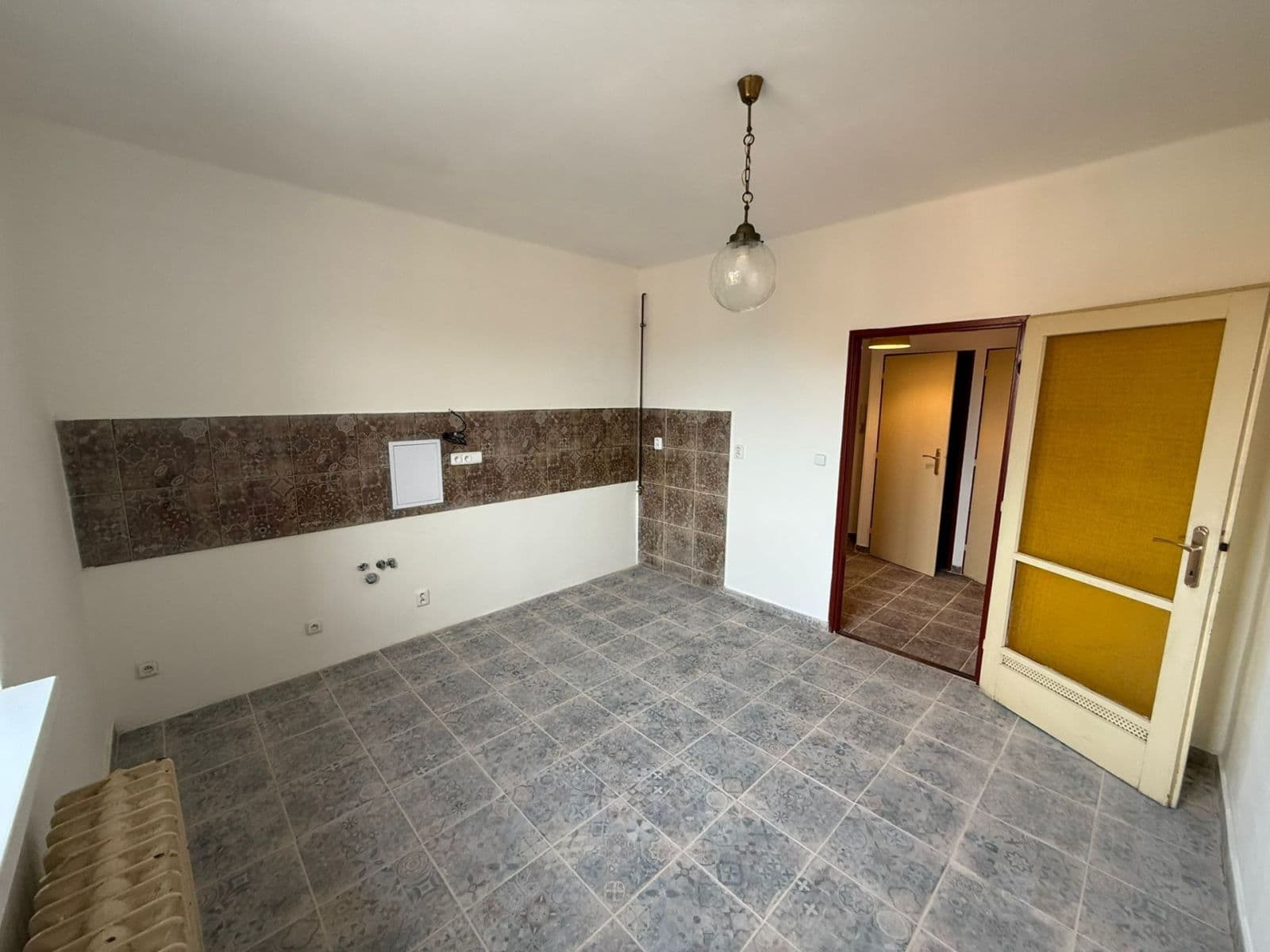 2 bedroom flat for sale, 56 m², tř. Budovatelů, Most, Ústecký Region 2 bedroom flat for sale, 56 m², tř. Budovatelů, Most, Ústecký Region