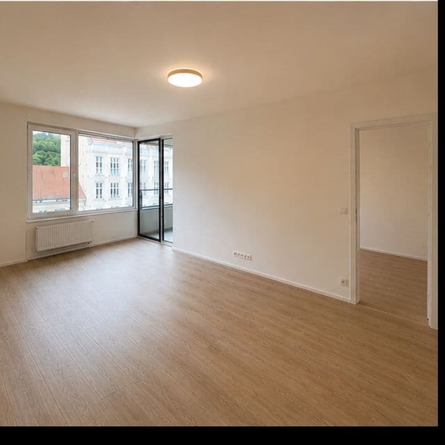 1 bedroom with open-plan kitchen flat to rent, 54 m², Plzeňská, Prague, Prague 1 bedroom with open-plan kitchen flat to rent, 54 m², Plzeňská, Prague, Prague