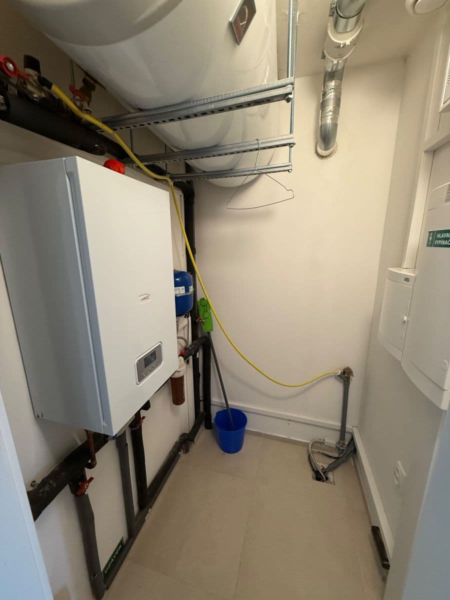 3 bedroom with open-plan kitchen flat to rent, 96 m², Habrová, Plzeň, Plzeňský Region 3 bedroom with open-plan kitchen flat to rent, 96 m², Habrová, Plzeň, Plzeňský Region