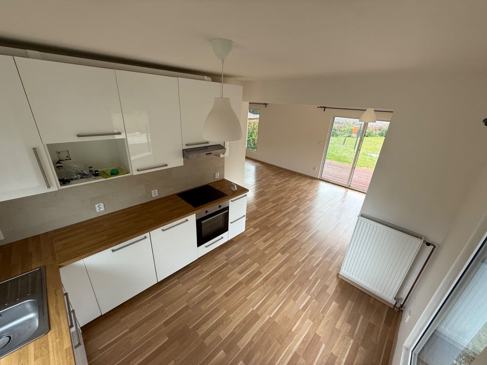 3 bedroom with open-plan kitchen flat to rent, 96 m², Habrová, Plzeň, Plzeňský Region 3 bedroom with open-plan kitchen flat to rent, 96 m², Habrová, Plzeň, Plzeňský Region