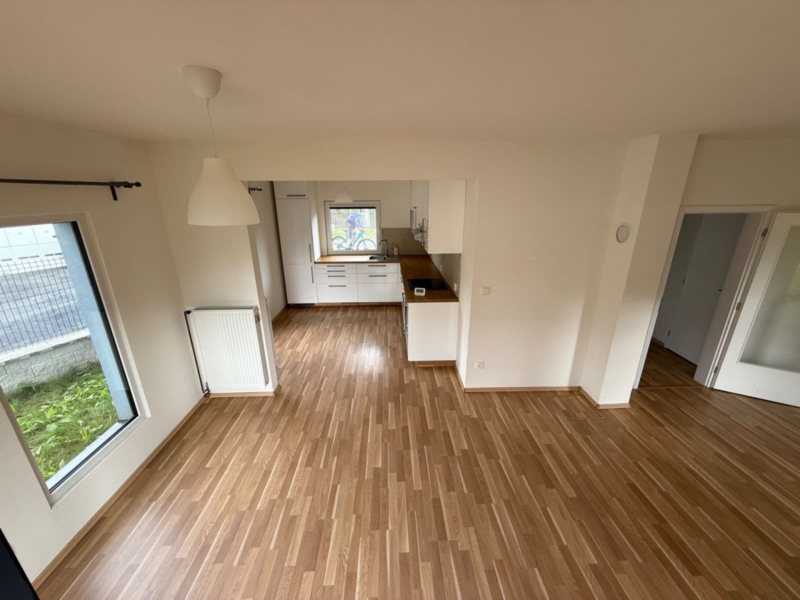 3 bedroom with open-plan kitchen flat to rent, 96 m², Habrová, Plzeň, Plzeňský Region 3 bedroom with open-plan kitchen flat to rent, 96 m², Habrová, Plzeň, Plzeňský Region