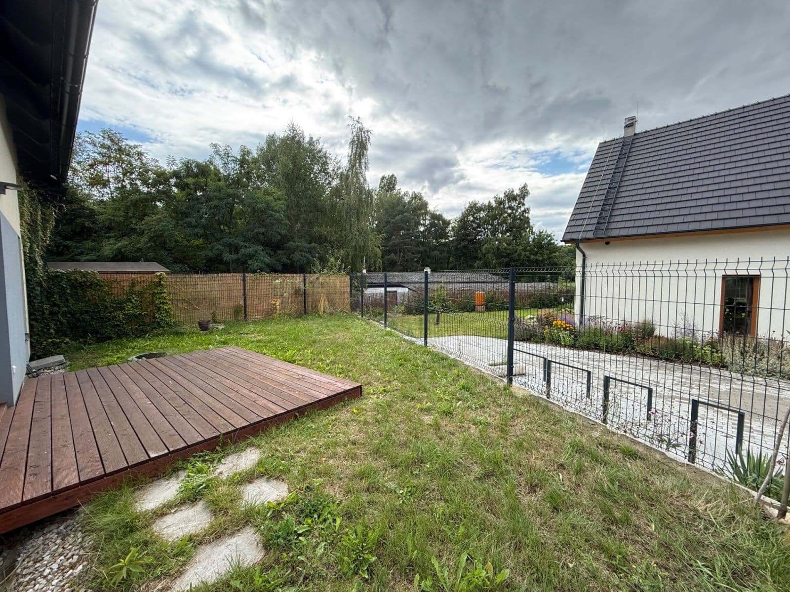 3 bedroom with open-plan kitchen flat to rent, 96 m², Habrová, Plzeň, Plzeňský Region 3 bedroom with open-plan kitchen flat to rent, 96 m², Habrová, Plzeň, Plzeňský Region