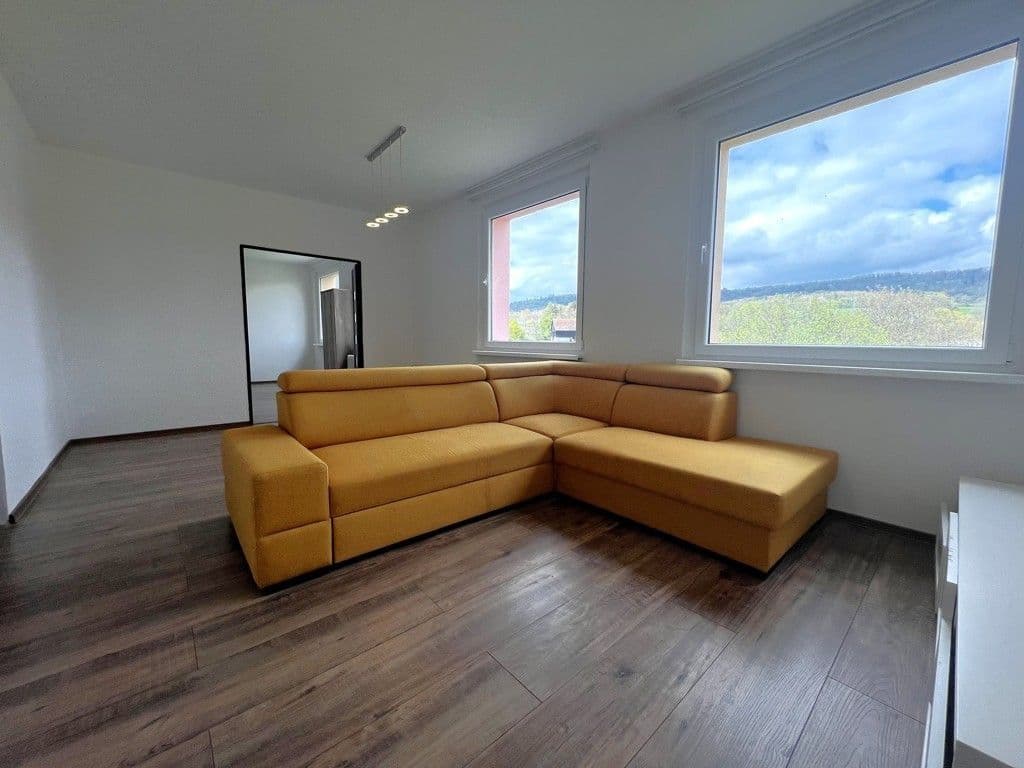 3 bedroom flat to rent, 69 m², Úštěk, Ústecký Region 3 bedroom flat to rent, 69 m², Úštěk, Ústecký Region