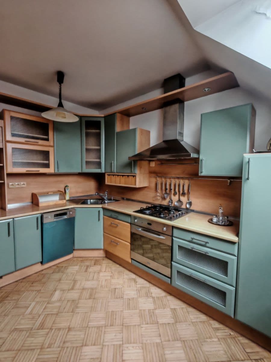 1 bedroom with open-plan kitchen flat to rent, 95 m², Praskova, Olomouc, Olomoucký Region 1 bedroom with open-plan kitchen flat to rent, 95 m², Praskova, Olomouc, Olomoucký Region