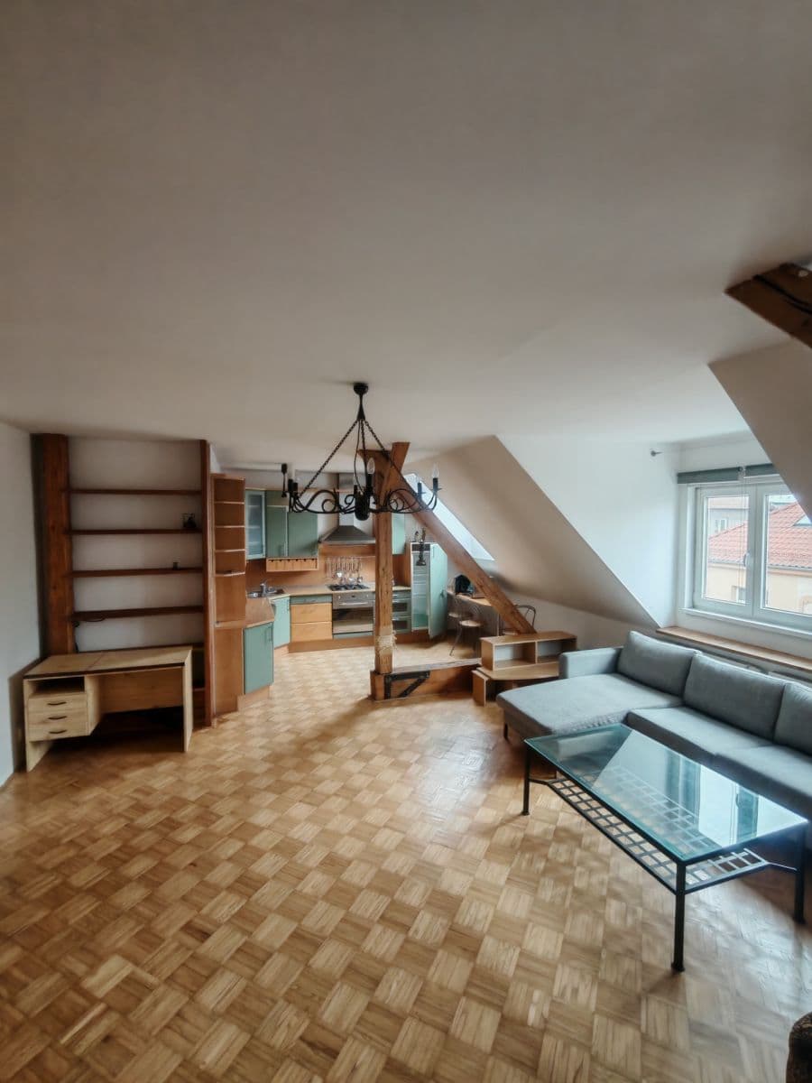 1 bedroom with open-plan kitchen flat to rent, 95 m², Praskova, Olomouc, Olomoucký Region 1 bedroom with open-plan kitchen flat to rent, 95 m², Praskova, Olomouc, Olomoucký Region