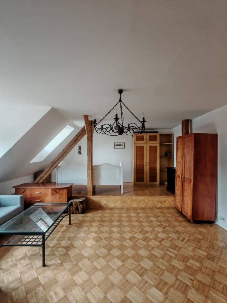 1 bedroom with open-plan kitchen flat to rent, 95 m², Praskova, Olomouc, Olomoucký Region 1 bedroom with open-plan kitchen flat to rent, 95 m², Praskova, Olomouc, Olomoucký Region