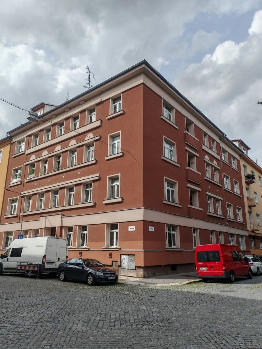 1 bedroom with open-plan kitchen flat to rent, 95 m², Praskova, Olomouc, Olomoucký Region 1 bedroom with open-plan kitchen flat to rent, 95 m², Praskova, Olomouc, Olomoucký Region