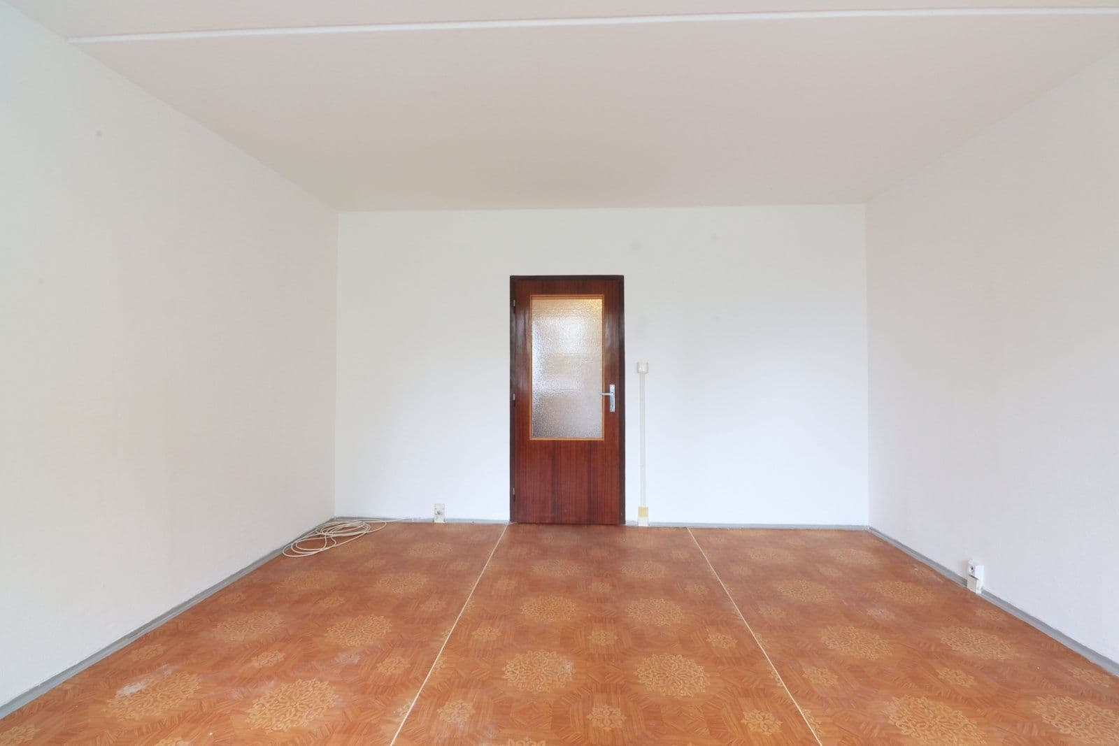 3 bedroom flat to rent, 82 m², Platónova, Prague, Prague 3 bedroom flat to rent, 82 m², Platónova, Prague, Prague