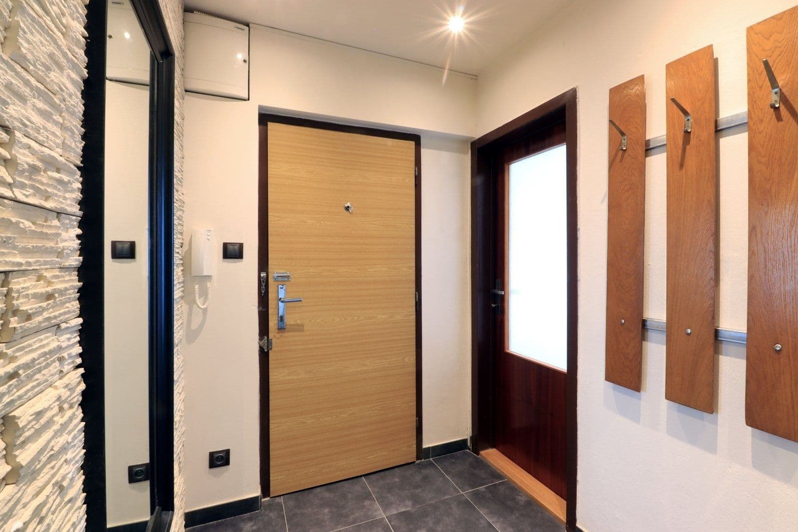 3 bedroom flat to rent, 82 m², Platónova, Prague, Prague 3 bedroom flat to rent, 82 m², Platónova, Prague, Prague