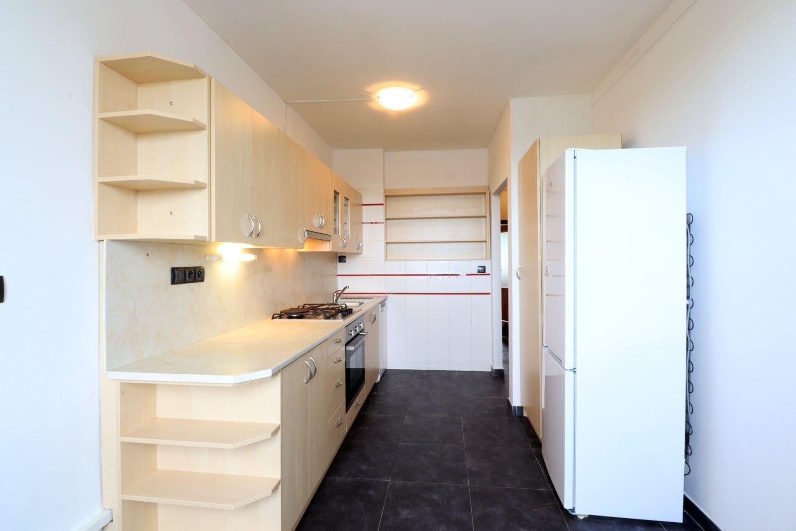 3 bedroom flat to rent, 82 m², Platónova, Prague, Prague 3 bedroom flat to rent, 82 m², Platónova, Prague, Prague