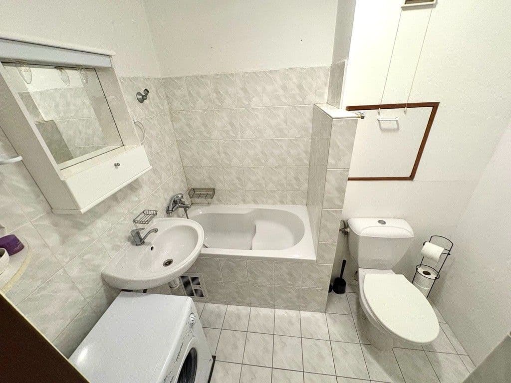 1 bedroom with open-plan kitchen flat for sale, 35 m², Vysočanská, Prague, Prague 1 bedroom with open-plan kitchen flat for sale, 35 m², Vysočanská, Prague, Prague