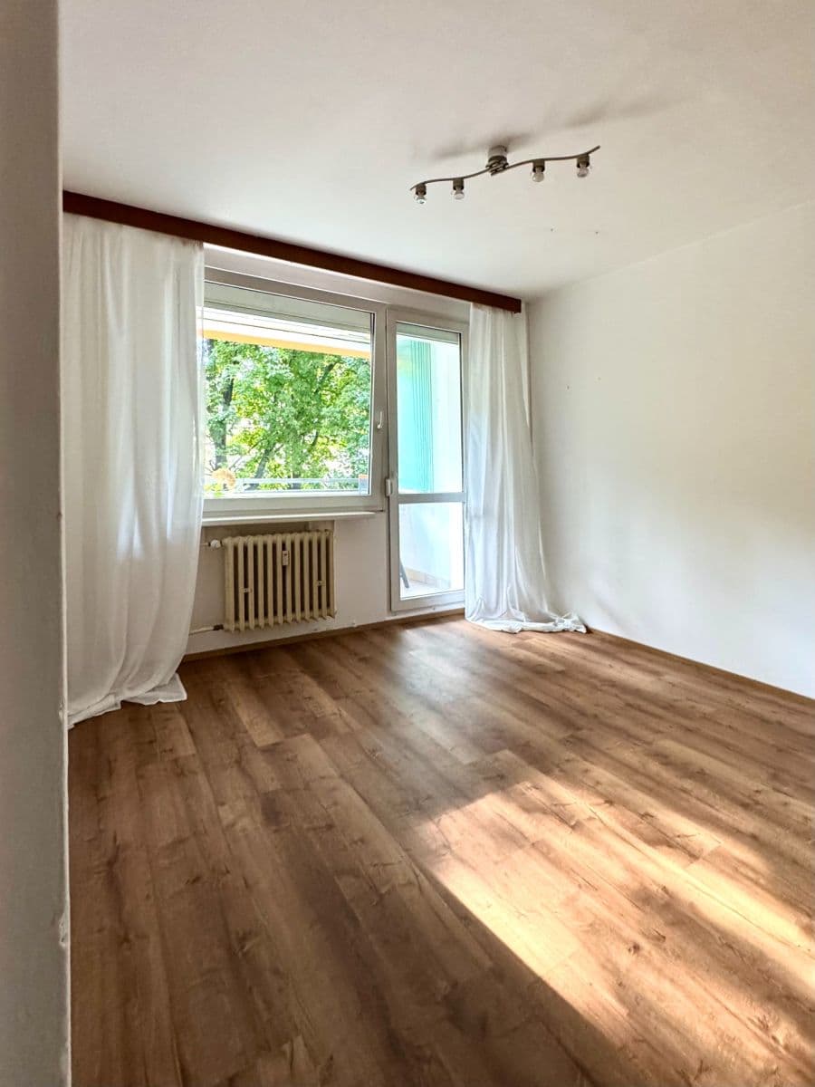 1 bedroom with open-plan kitchen flat for sale, 35 m², Vysočanská, Prague, Prague 1 bedroom with open-plan kitchen flat for sale, 35 m², Vysočanská, Prague, Prague