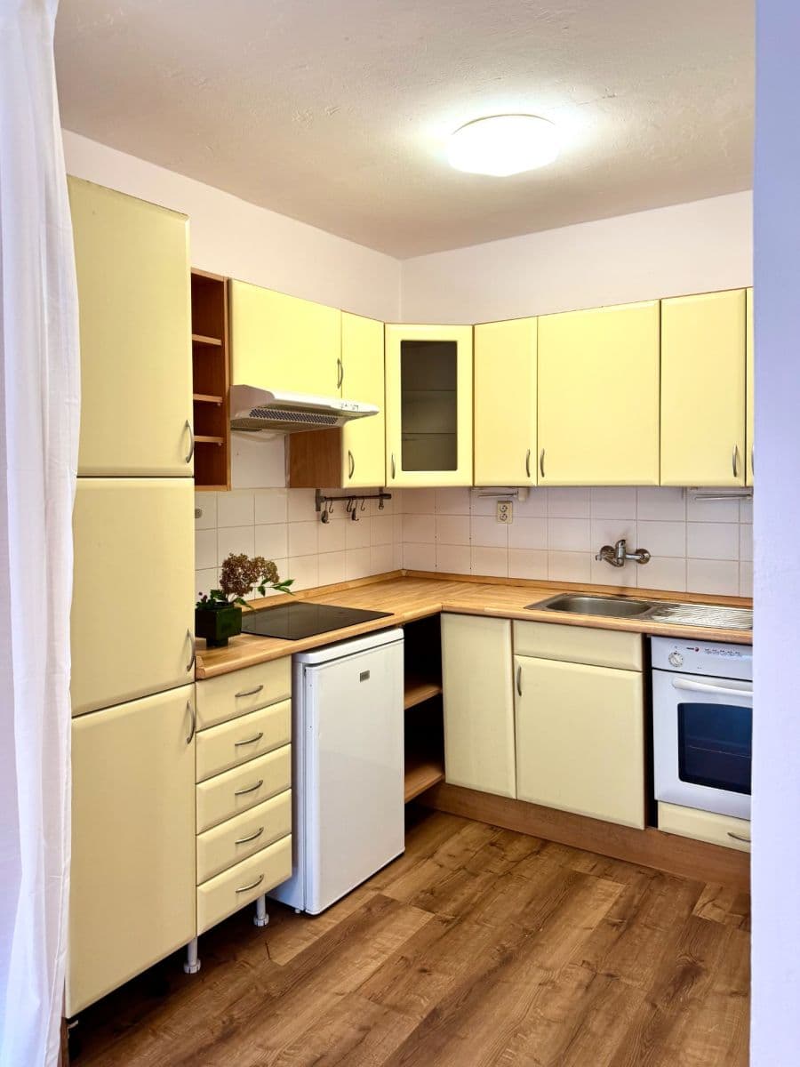 1 bedroom with open-plan kitchen flat for sale, 35 m², Vysočanská, Prague, Prague 1 bedroom with open-plan kitchen flat for sale, 35 m², Vysočanská, Prague, Prague