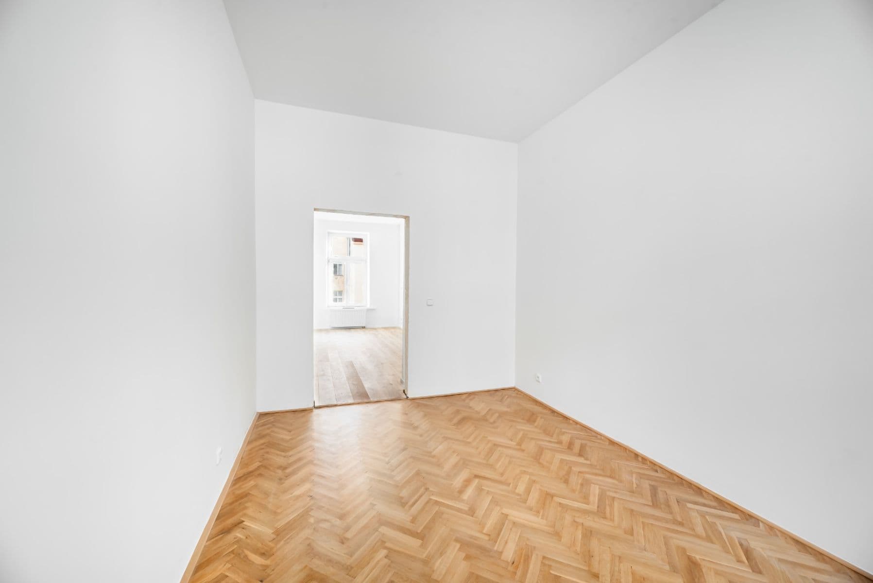 1 bedroom with open-plan kitchen flat for sale, 41 m², Nezamyslova, Prague, Prague 1 bedroom with open-plan kitchen flat for sale, 41 m², Nezamyslova, Prague, Prague