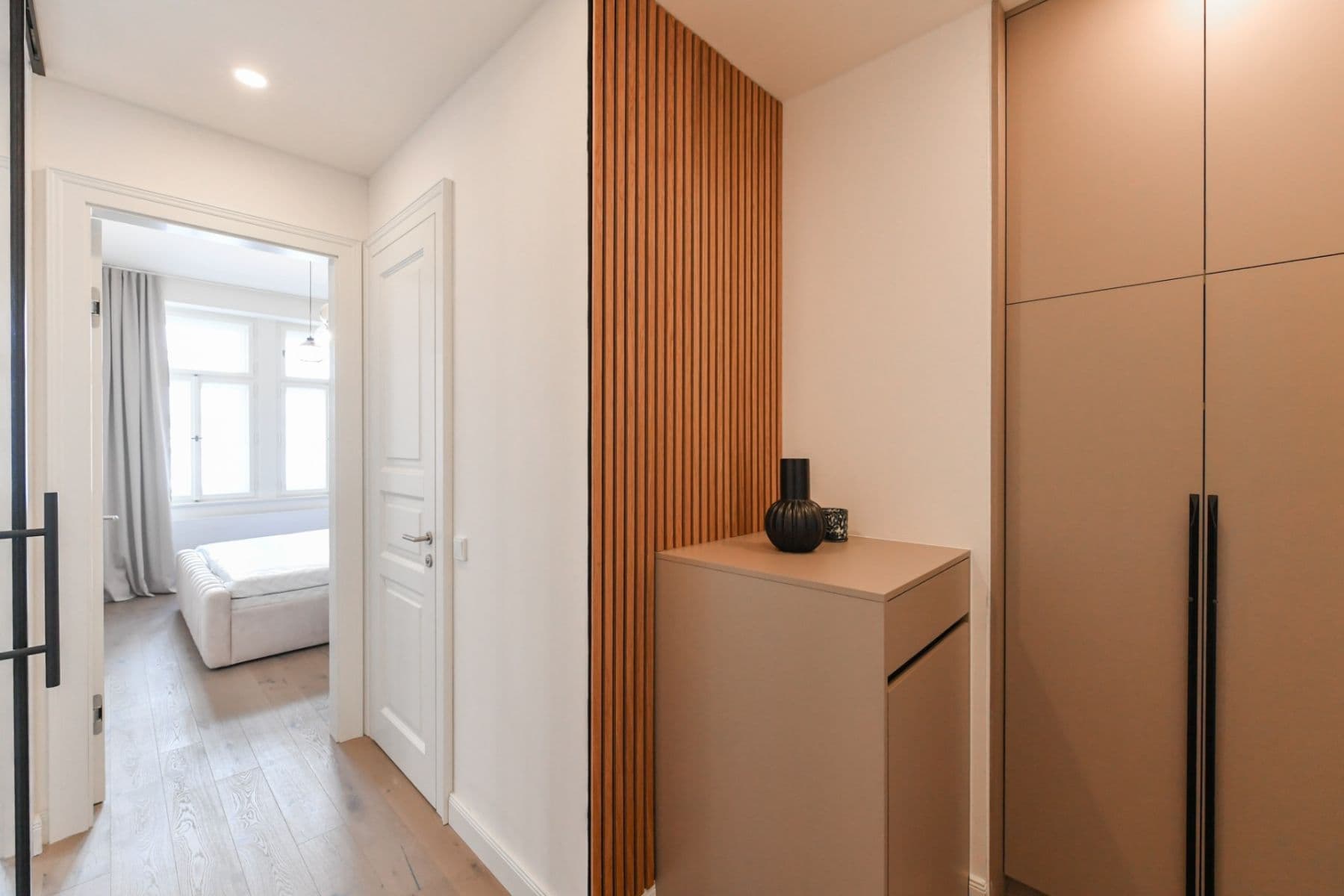 1 bedroom with open-plan kitchen flat to rent, 44 m², Na Spojce, Prague, Prague 1 bedroom with open-plan kitchen flat to rent, 44 m², Na Spojce, Prague, Prague