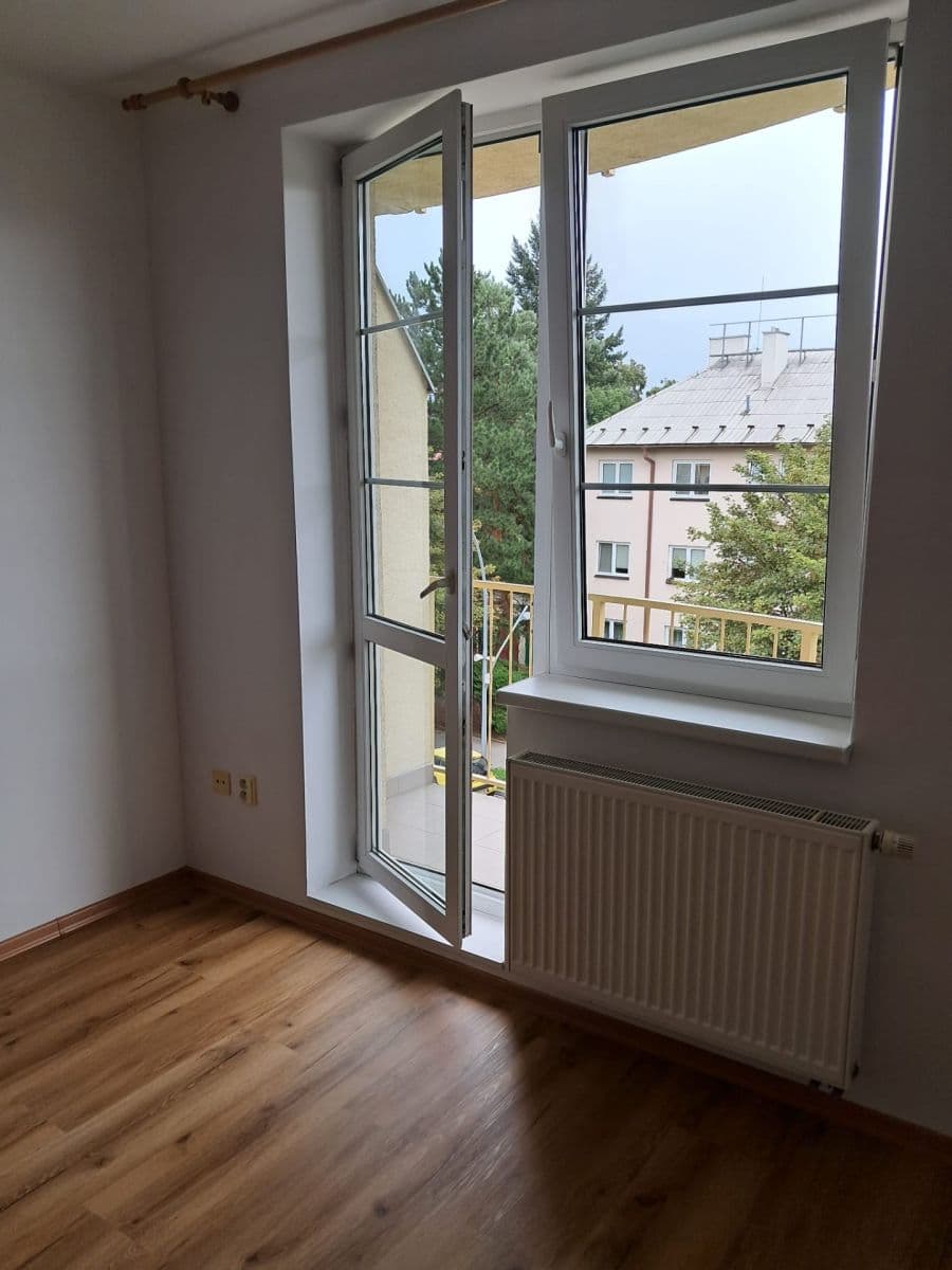 Studio flat to rent, 33 m², gen. Píky, Olomouc, Olomoucký Region Studio flat to rent, 33 m², gen. Píky, Olomouc, Olomoucký Region