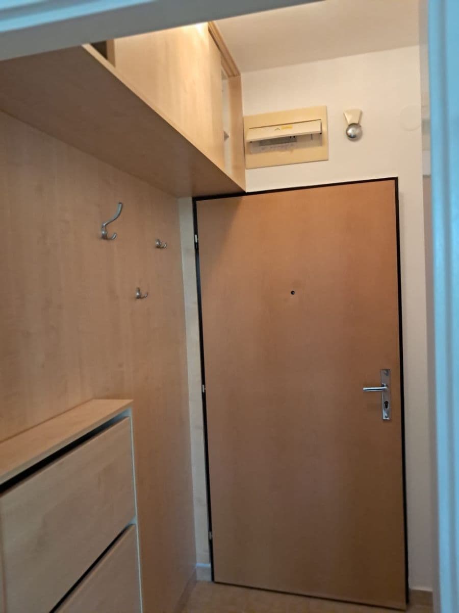 Studio flat to rent, 33 m², gen. Píky, Olomouc, Olomoucký Region Studio flat to rent, 33 m², gen. Píky, Olomouc, Olomoucký Region
