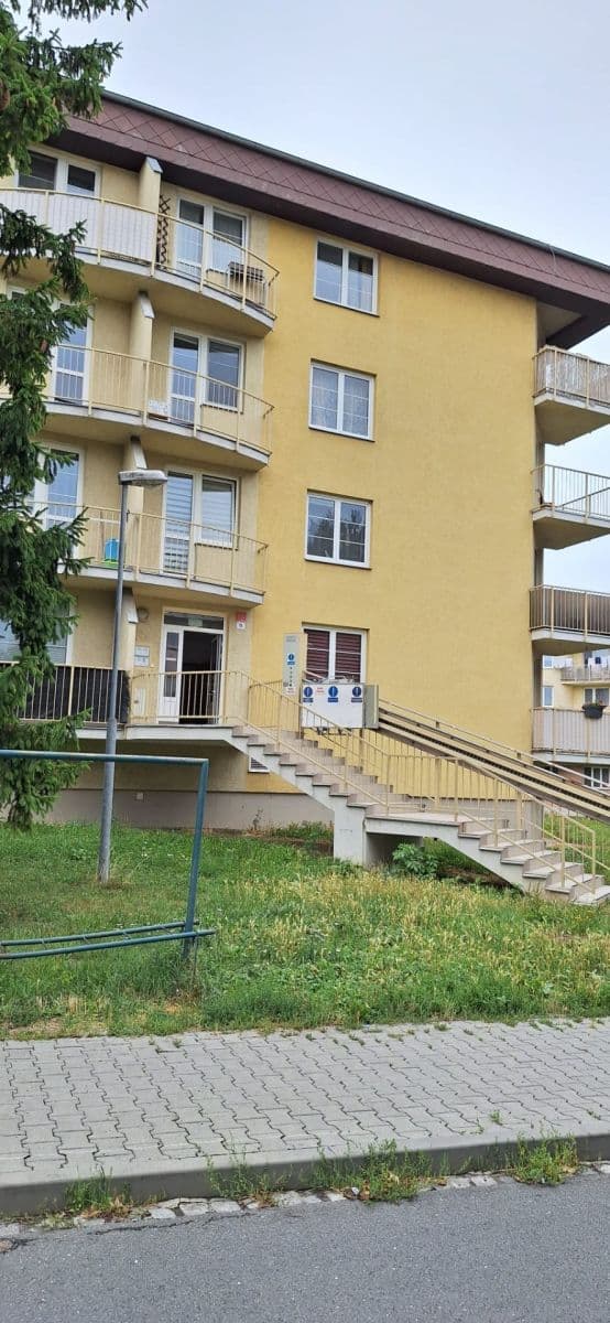Studio flat to rent, 33 m², gen. Píky, Olomouc, Olomoucký Region Studio flat to rent, 33 m², gen. Píky, Olomouc, Olomoucký Region