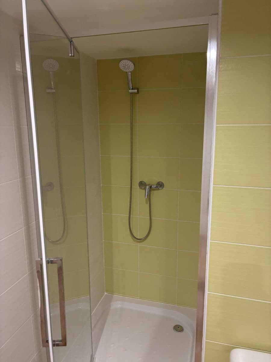 3 bedroom with open-plan kitchen flat to rent, 64 m², J. A. Komenského, Meziboří, Ústecký Region 3 bedroom with open-plan kitchen flat to rent, 64 m², J. A. Komenského, Meziboří, Ústecký Region