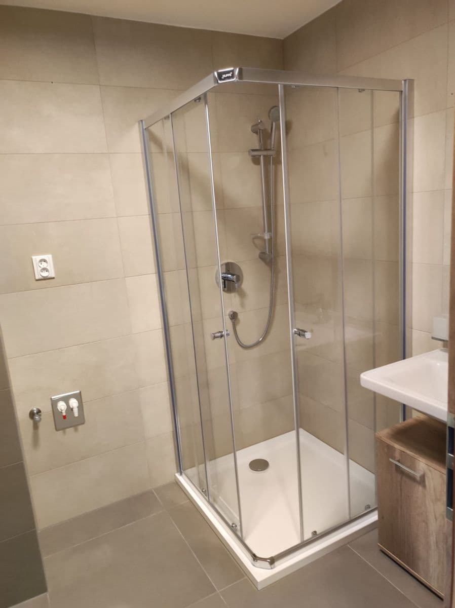 Studio flat to rent, 35 m², třída Generála Píky, Brno, Jihomoravský Region Studio flat to rent, 35 m², třída Generála Píky, Brno, Jihomoravský Region