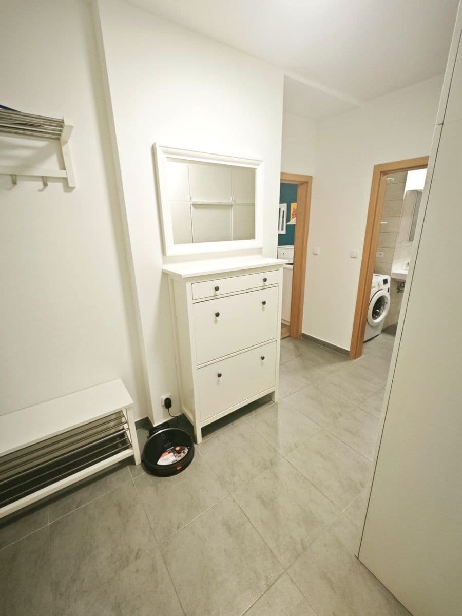Studio flat to rent, 34 m², V Závětří, Prague, Prague Studio flat to rent, 34 m², V Závětří, Prague, Prague