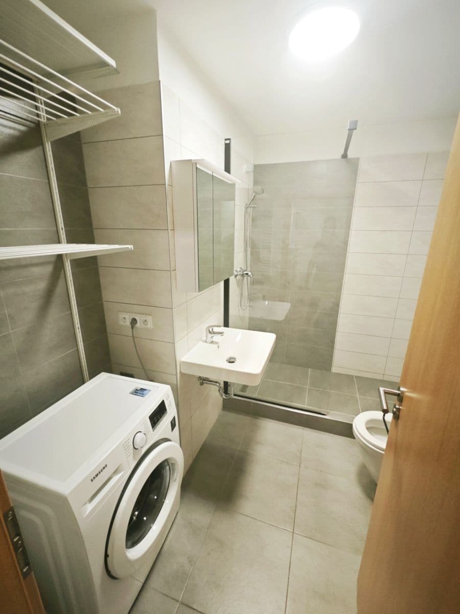 Studio flat to rent, 34 m², V Závětří, Prague, Prague Studio flat to rent, 34 m², V Závětří, Prague, Prague