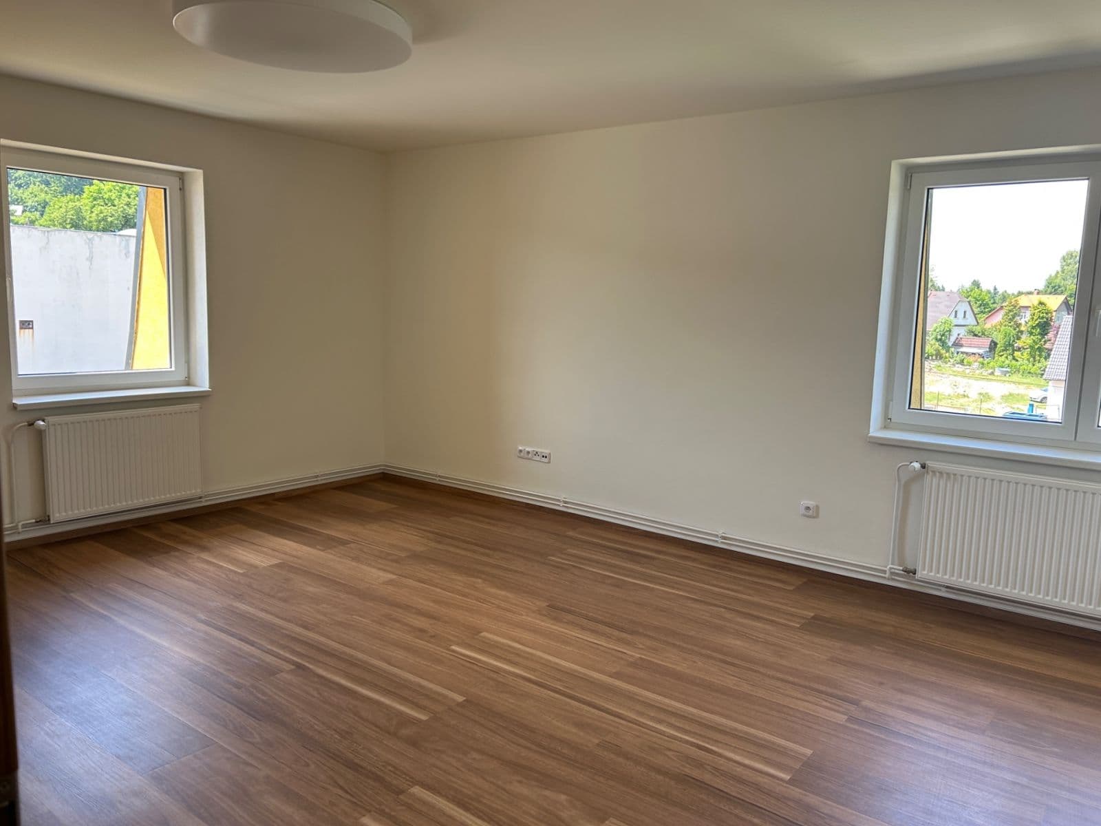 2 bedroom with open-plan kitchen flat to rent, 81 m², Krucemburk, Vysočina Region 2 bedroom with open-plan kitchen flat to rent, 81 m², Krucemburk, Vysočina Region