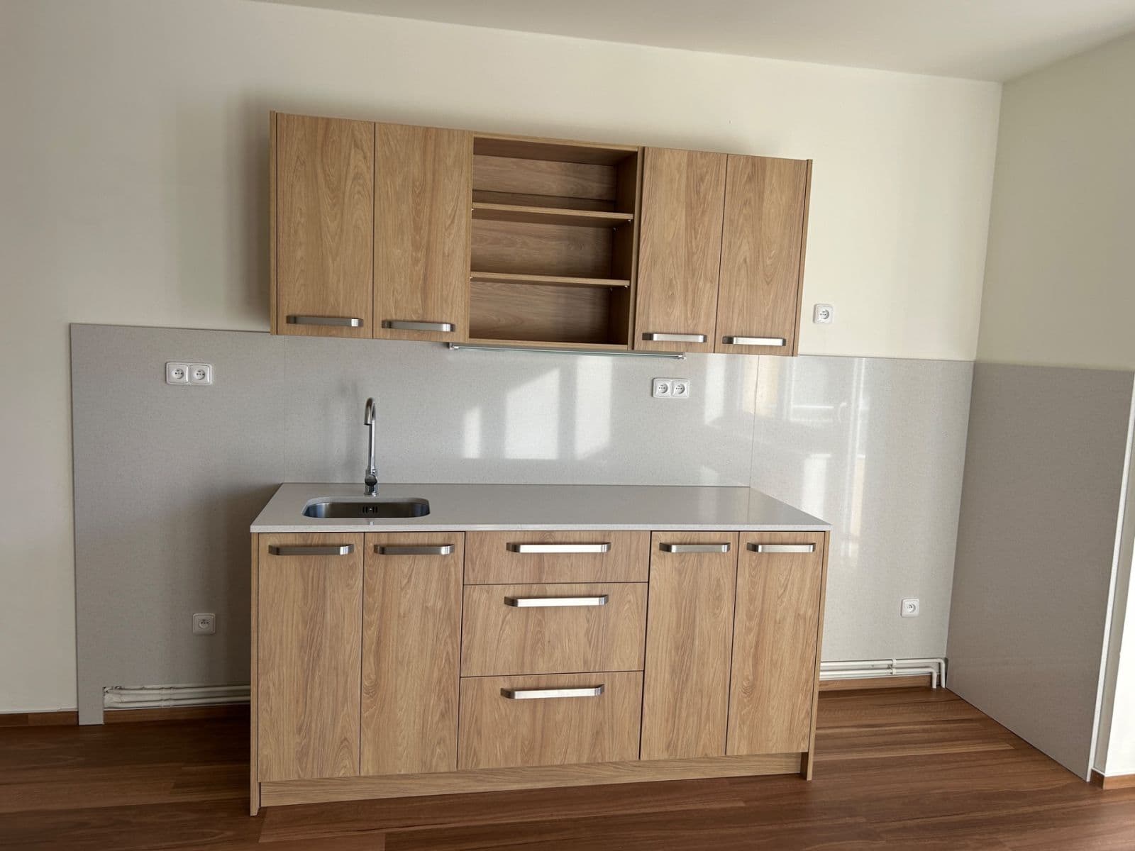 2 bedroom with open-plan kitchen flat to rent, 81 m², Krucemburk, Vysočina Region 2 bedroom with open-plan kitchen flat to rent, 81 m², Krucemburk, Vysočina Region