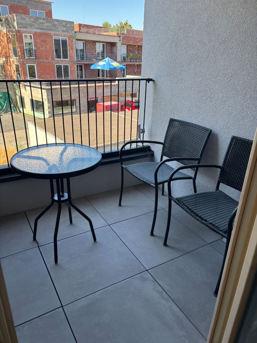 Studio flat to rent, 33 m², Vladimíra Kobranova, Prague, Prague Studio flat to rent, 33 m², Vladimíra Kobranova, Prague, Prague