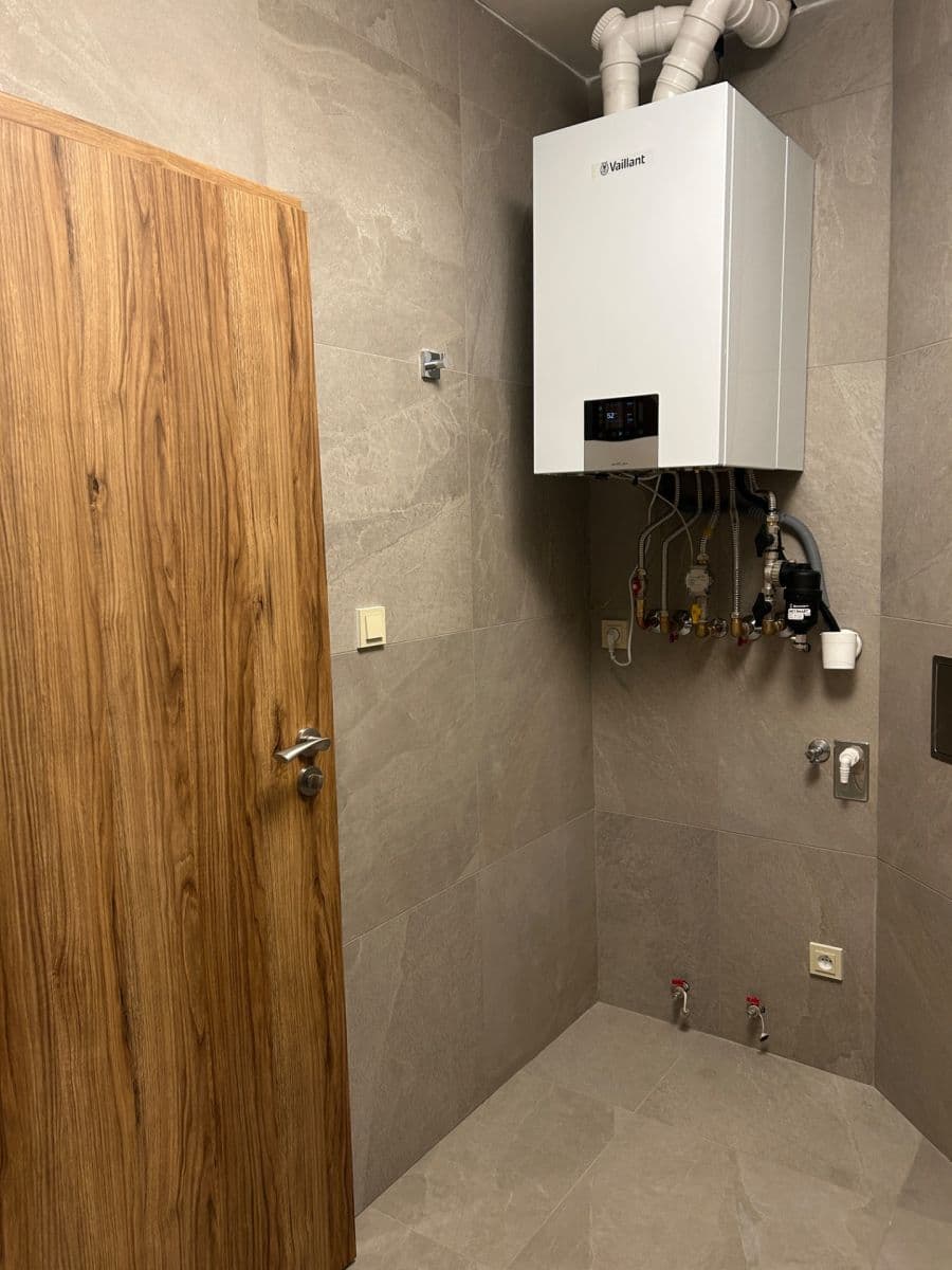 2 bedroom with open-plan kitchen flat to rent, 79 m², Krucemburk, Vysočina Region 2 bedroom with open-plan kitchen flat to rent, 79 m², Krucemburk, Vysočina Region