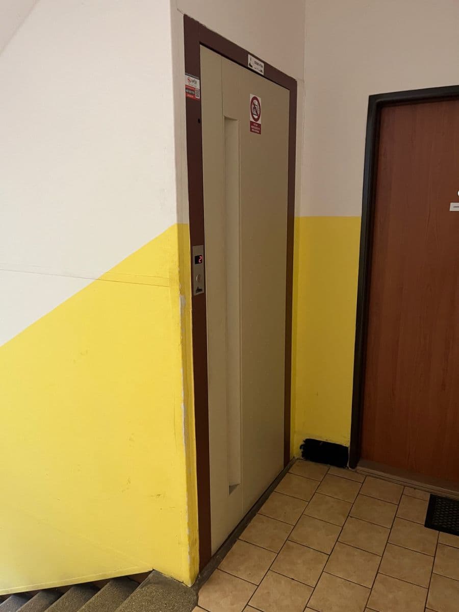 2 bedroom flat for sale, 48 m², Malá Plynární, Prague, Prague 2 bedroom flat for sale, 48 m², Malá Plynární, Prague, Prague