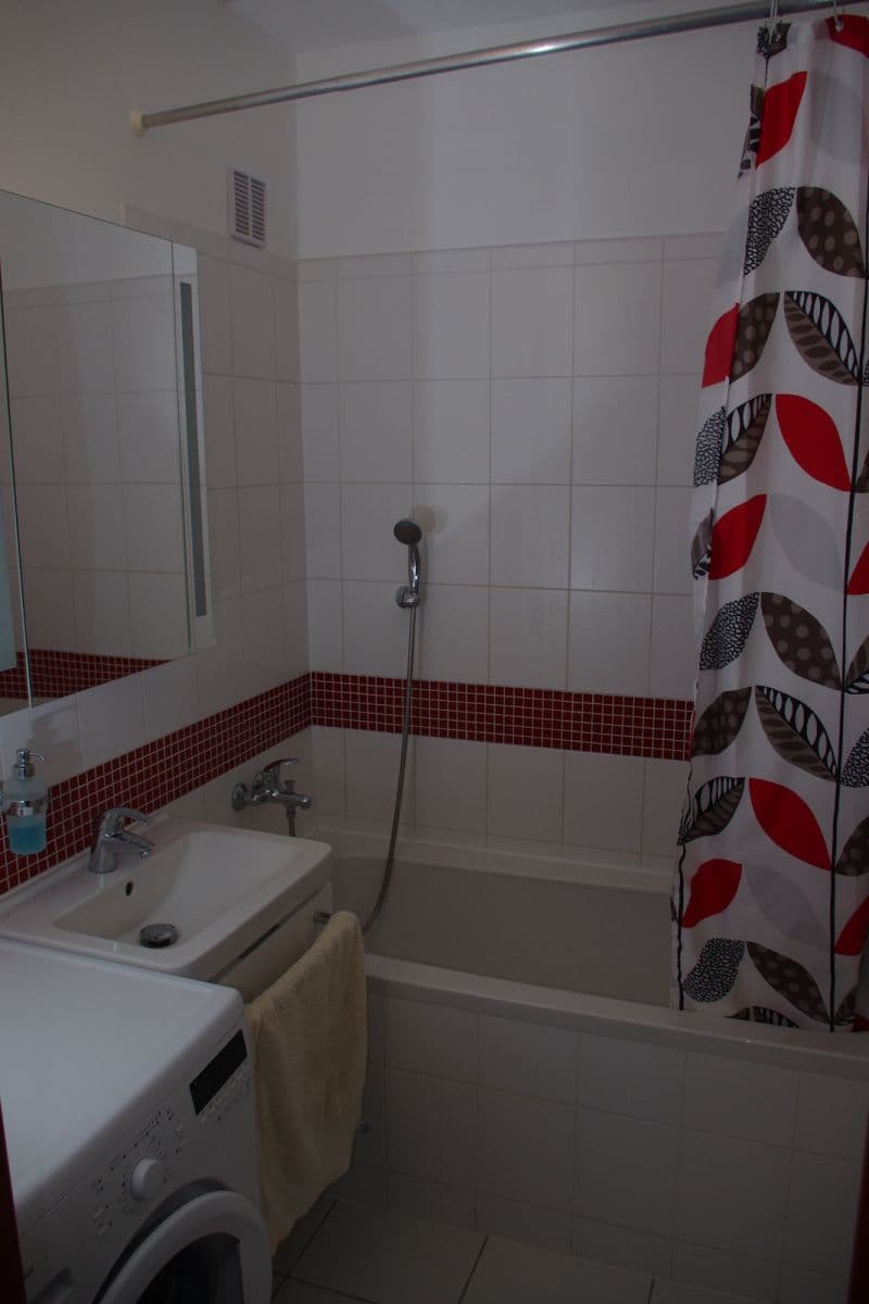 1 bedroom with open-plan kitchen flat to rent, 48 m², Oblá, Brno, Jihomoravský Region 1 bedroom with open-plan kitchen flat to rent, 48 m², Oblá, Brno, Jihomoravský Region