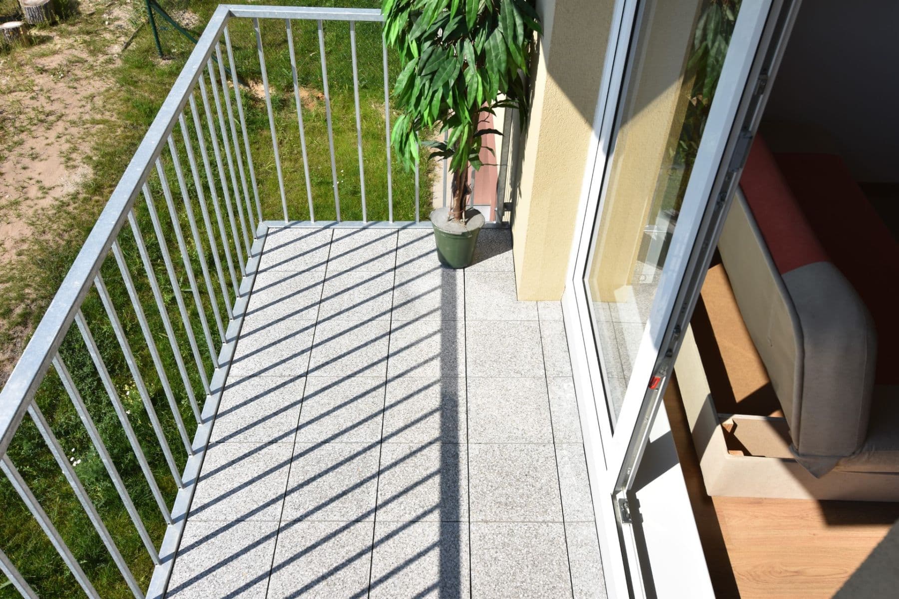 2 bedroom with open-plan kitchen flat to rent, 75 m², Armádní, Milovice, Středočeský Region 2 bedroom with open-plan kitchen flat to rent, 75 m², Armádní, Milovice, Středočeský Region