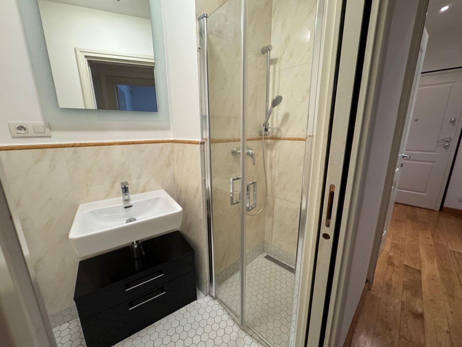 2 bedroom with open-plan kitchen flat for sale, 75 m², Petrská, Prague, Prague 2 bedroom with open-plan kitchen flat for sale, 75 m², Petrská, Prague, Prague