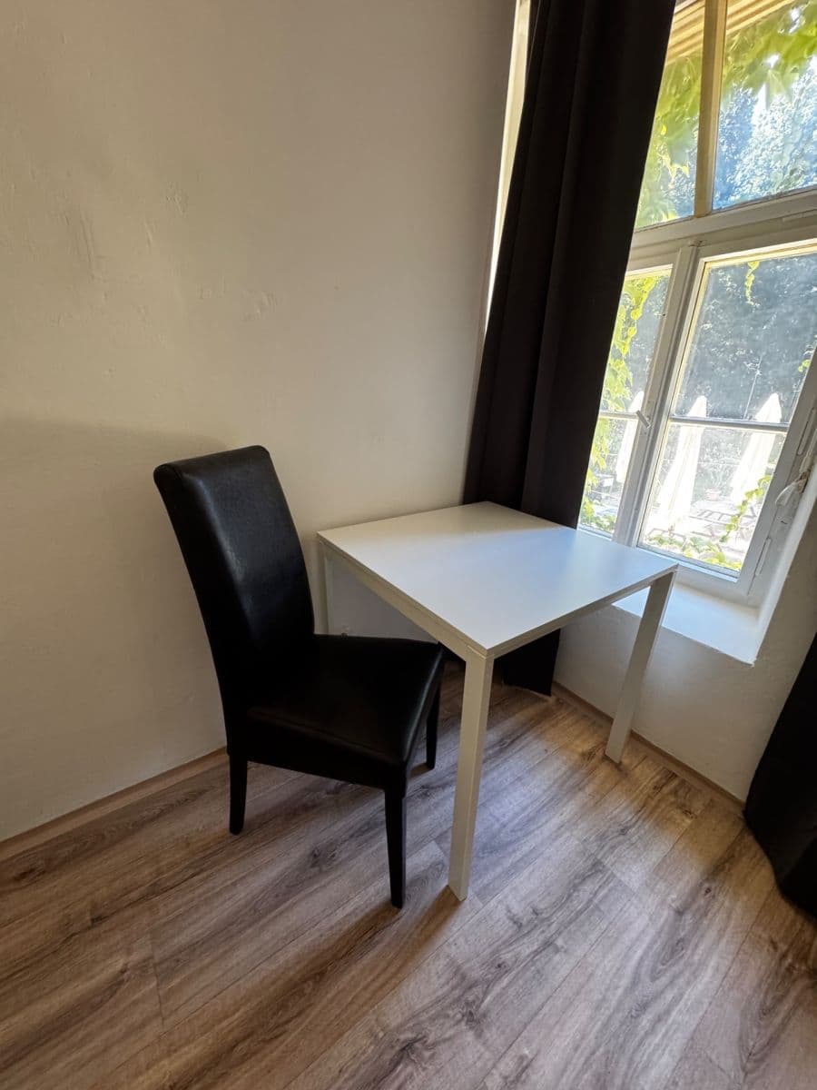 7 bedroom flat to rent, 12 m², Hudcova, Brno, Jihomoravský Region 7 bedroom flat to rent, 12 m², Hudcova, Brno, Jihomoravský Region