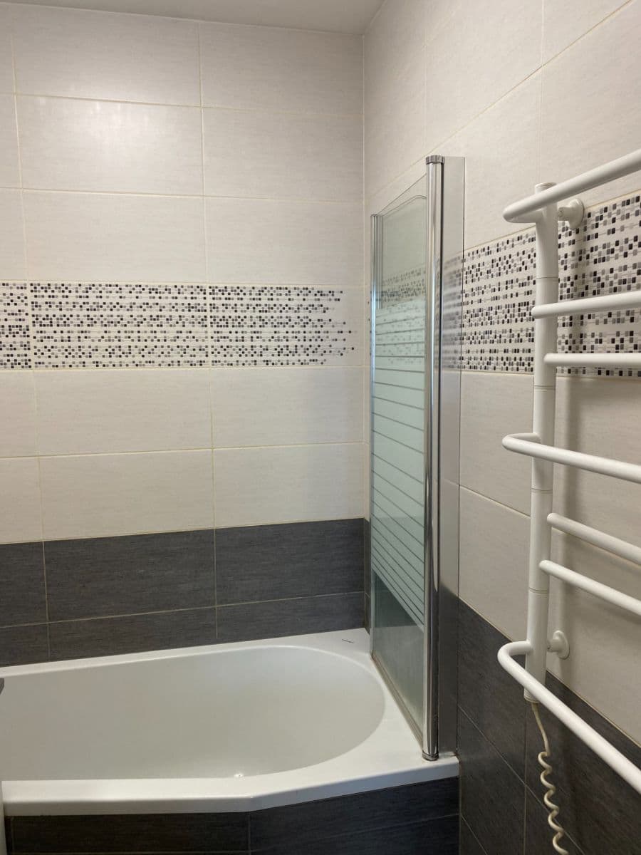 3 bedroom with open-plan kitchen flat for sale, 76 m², Střelničná, Prague, Prague 3 bedroom with open-plan kitchen flat for sale, 76 m², Střelničná, Prague, Prague