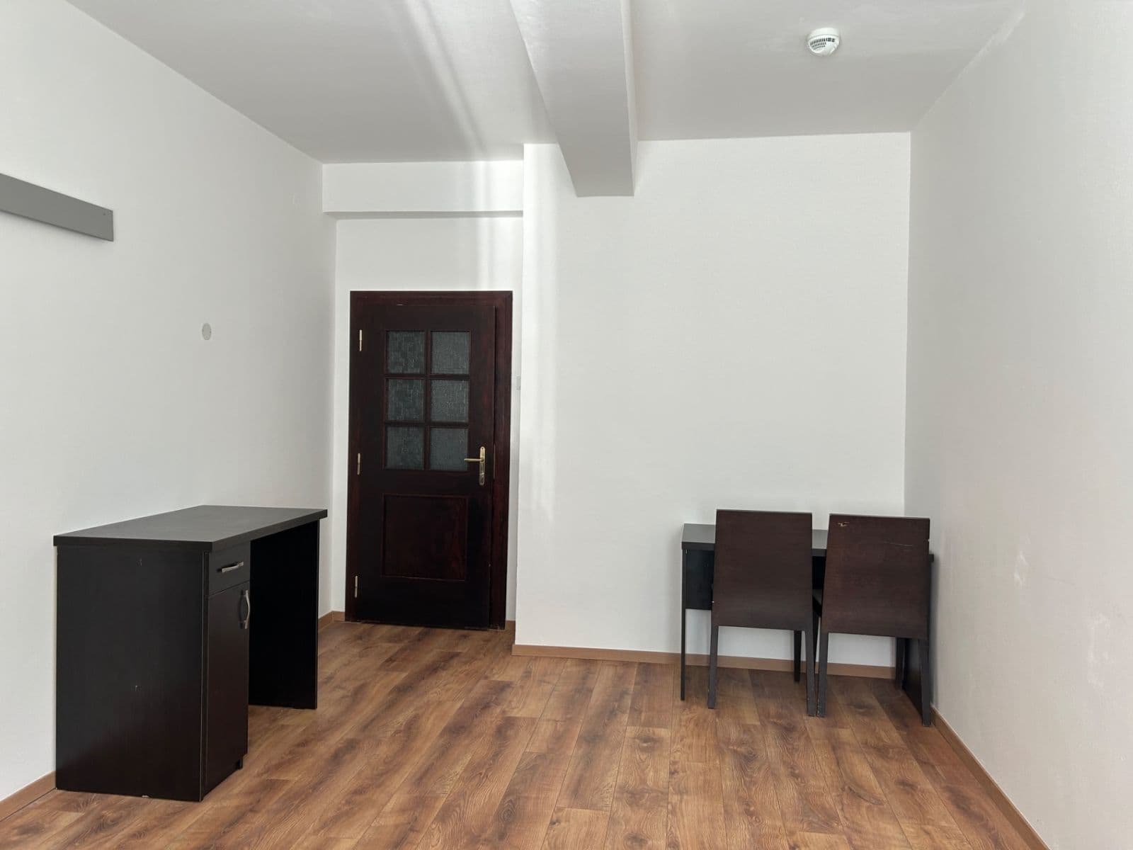 Studio flat to rent, 27 m², Suchdolské náměstí, Prague, Prague Studio flat to rent, 27 m², Suchdolské náměstí, Prague, Prague