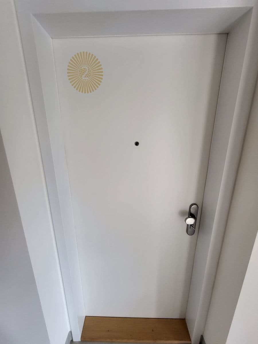 1 bedroom with open-plan kitchen flat to rent, 48 m², Podbělová, Prague, Prague 1 bedroom with open-plan kitchen flat to rent, 48 m², Podbělová, Prague, Prague