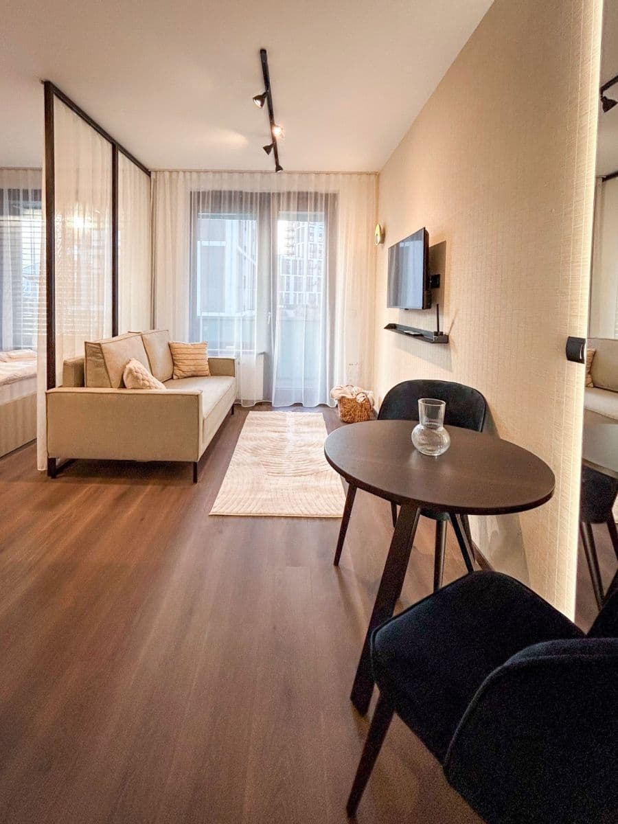 Studio flat to rent, 32 m², Olgy Havlové, Prague, Prague Studio flat to rent, 32 m², Olgy Havlové, Prague, Prague