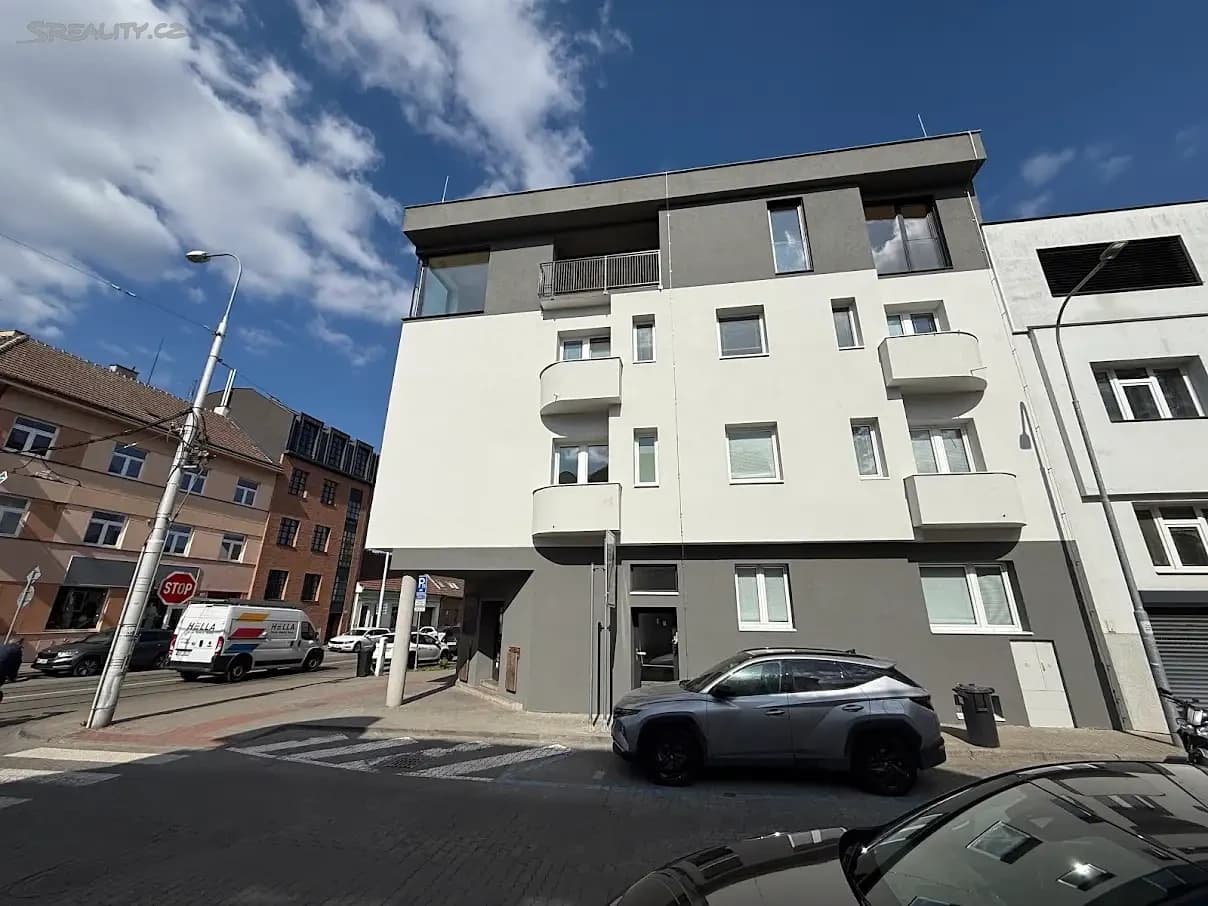 1 bedroom with open-plan kitchen flat to rent, 47 m², Puškinova, Brno, Jihomoravský Region 1 bedroom with open-plan kitchen flat to rent, 47 m², Puškinova, Brno, Jihomoravský Region