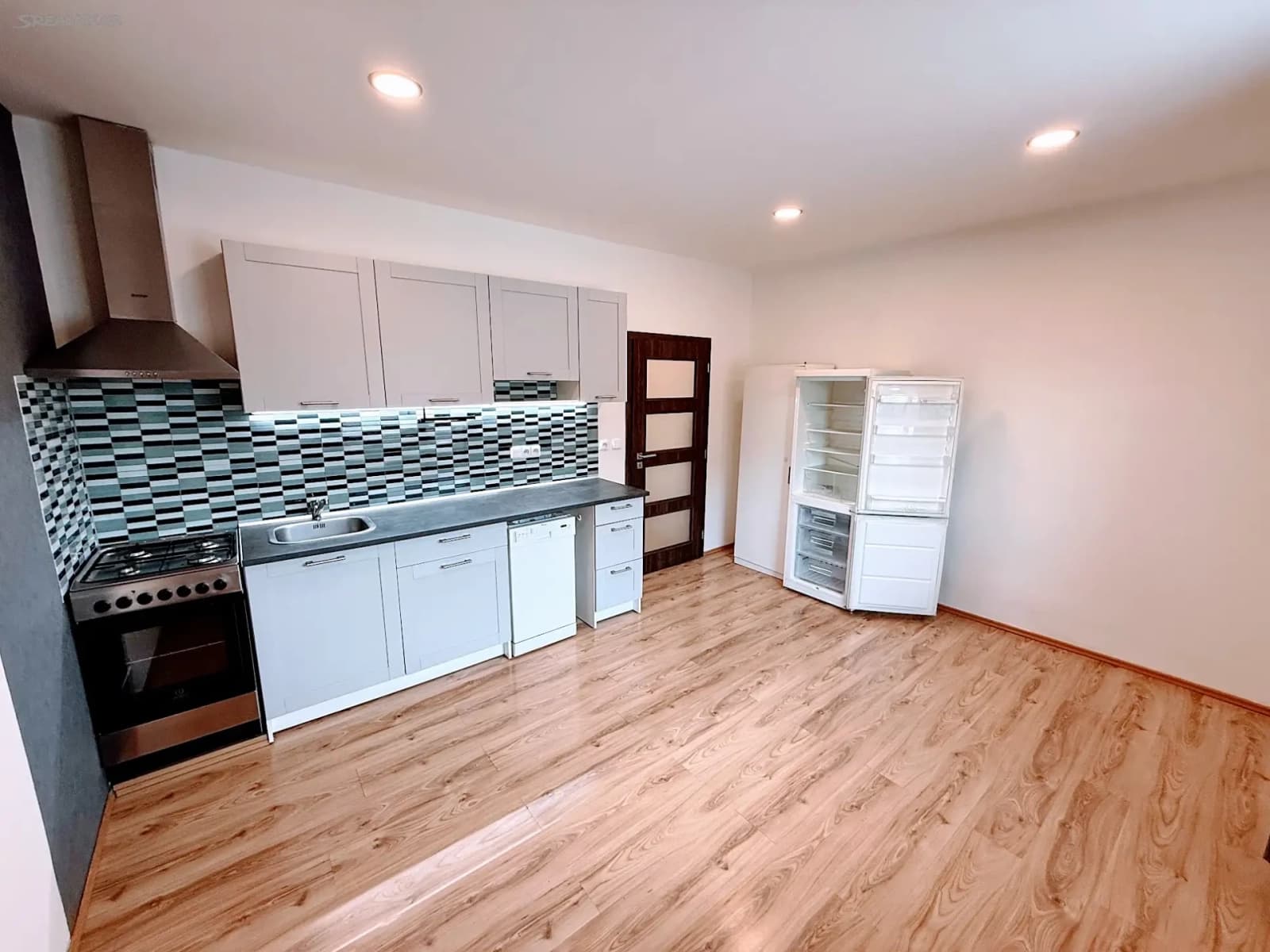 1 bedroom with open-plan kitchen flat to rent, 47 m², Puškinova, Brno, Jihomoravský Region 1 bedroom with open-plan kitchen flat to rent, 47 m², Puškinova, Brno, Jihomoravský Region