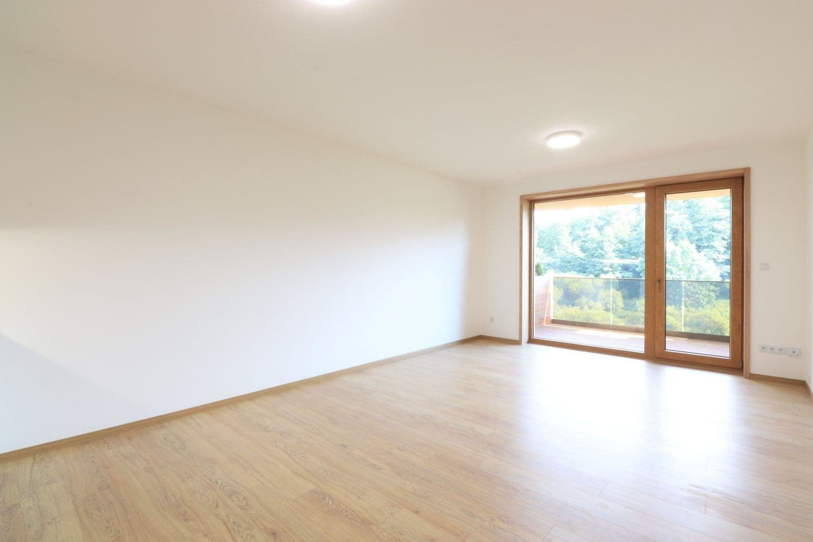 Studio flat to rent, 37 m², Lázeňská, Slaný, Středočeský Region Studio flat to rent, 37 m², Lázeňská, Slaný, Středočeský Region