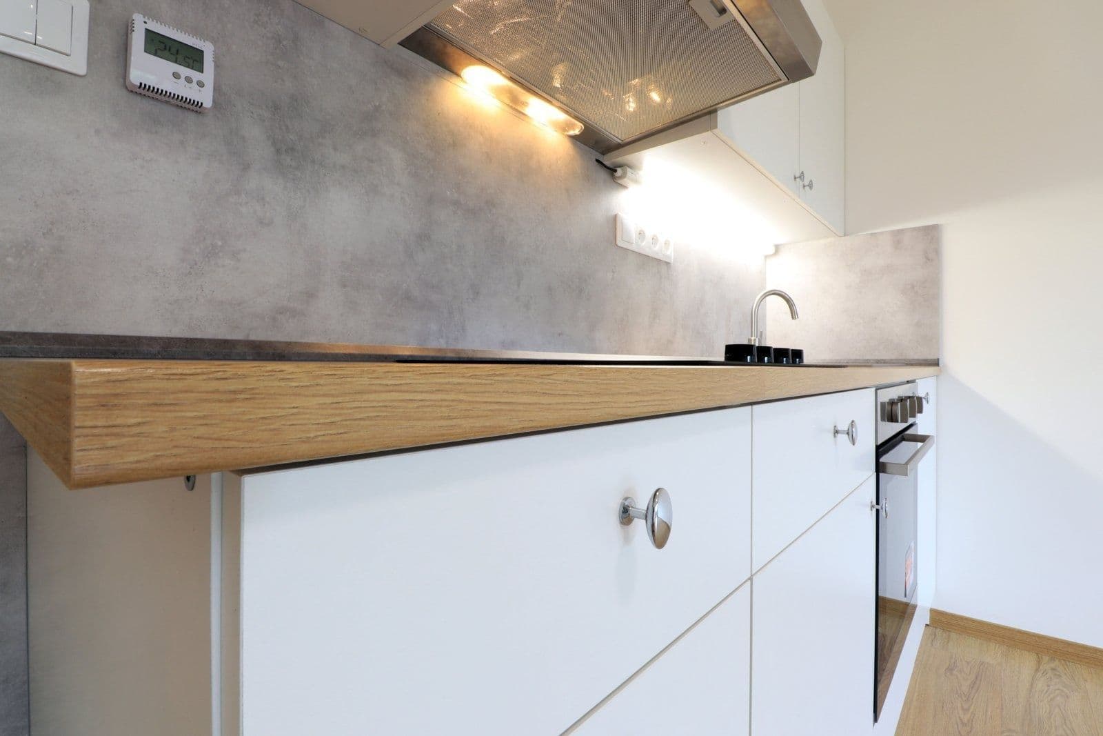 Studio flat to rent, 37 m², Lázeňská, Slaný, Středočeský Region Studio flat to rent, 37 m², Lázeňská, Slaný, Středočeský Region